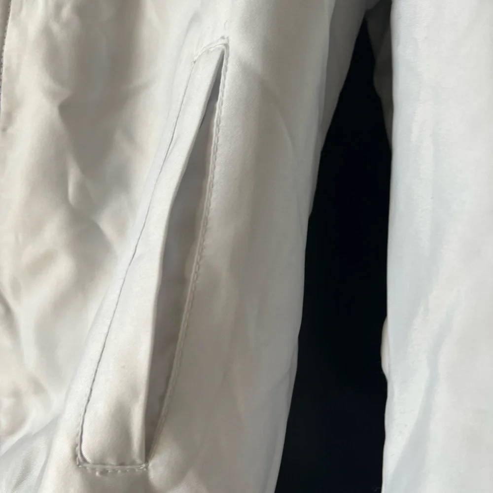 Nintendo theme Jacket - Picture 3 of 8